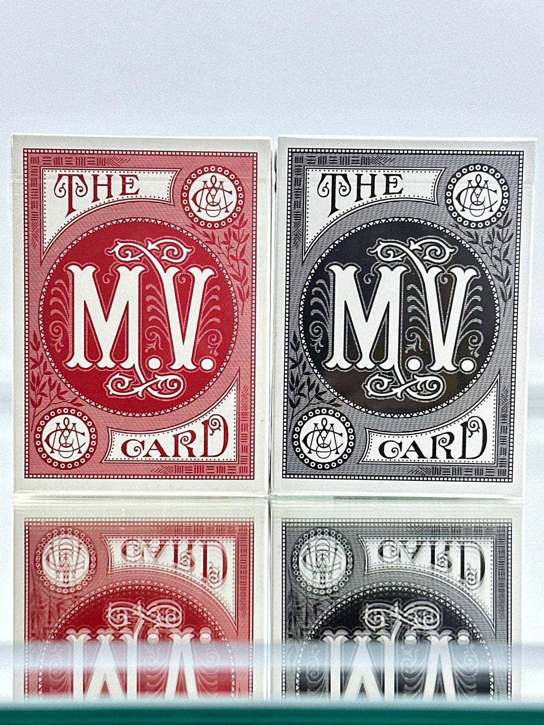 Murphy Varnish Red and Black Playing Cards Set USPCC
