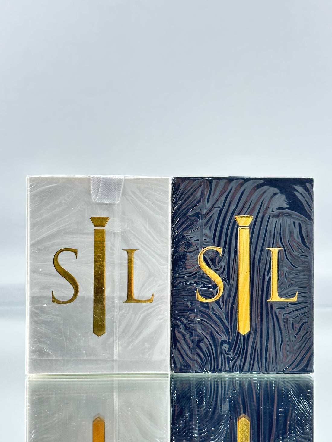 Regalia Shin Lim V1 And V2 Luxury Playing Cards Cartamundi