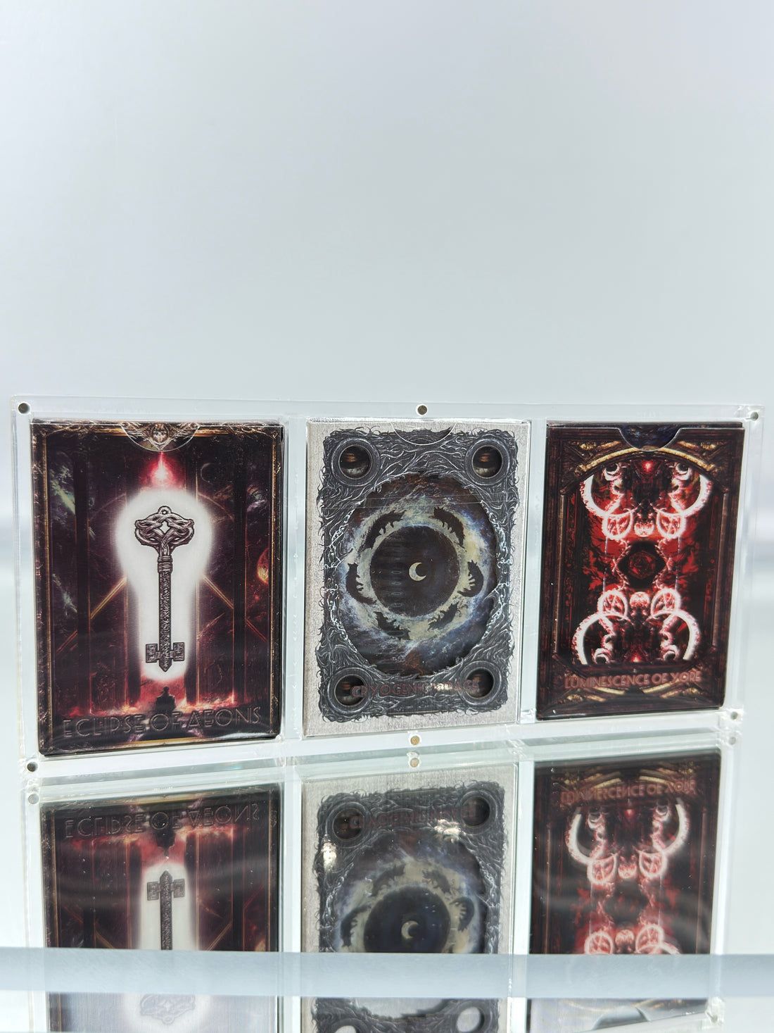 Cthulhu Mythos: Legendary Investigators Playing Cards Collectors Set