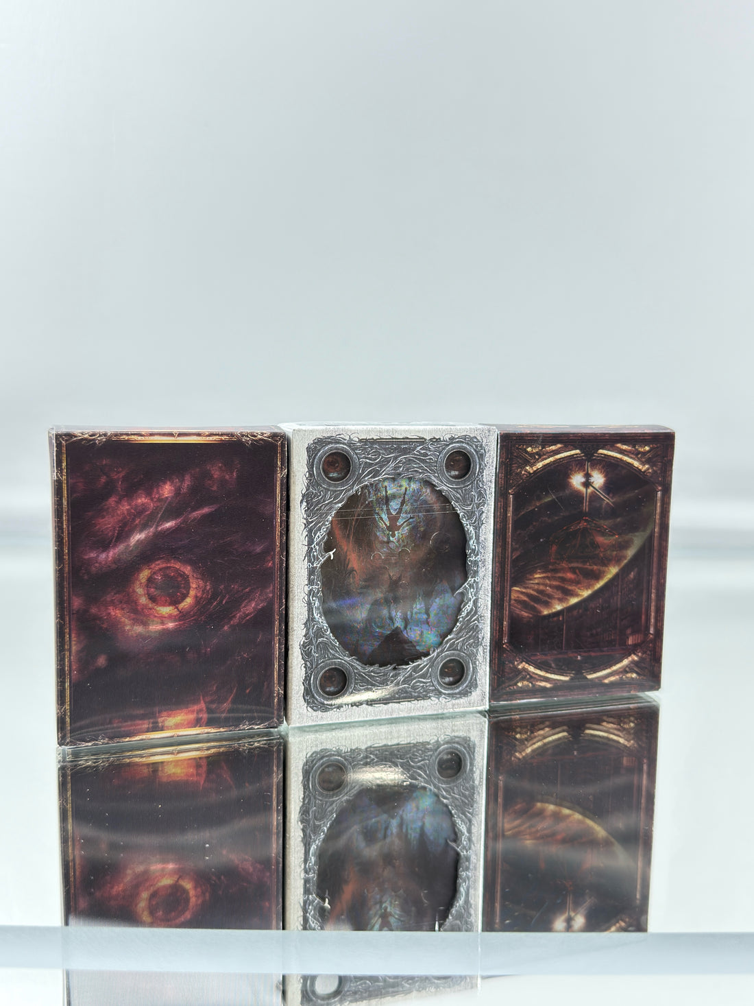 Cthulhu Mythos: Legendary Investigators Playing Cards Collectors Set