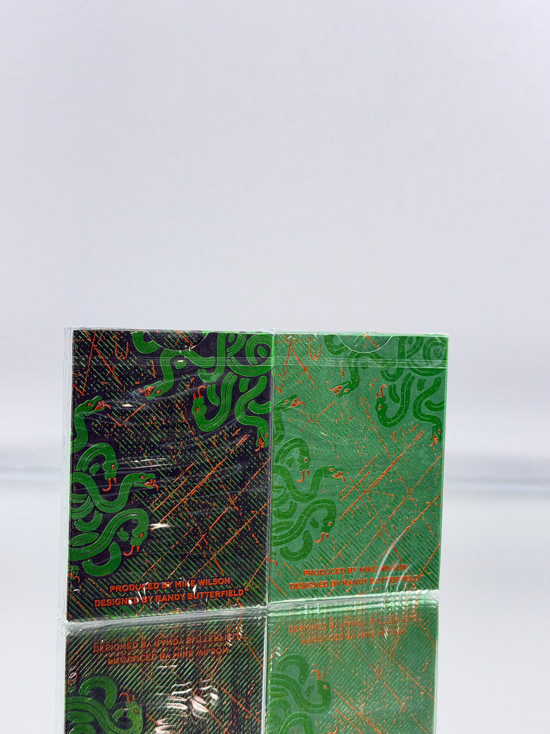 Medusa Black And Green Playing Cards Set